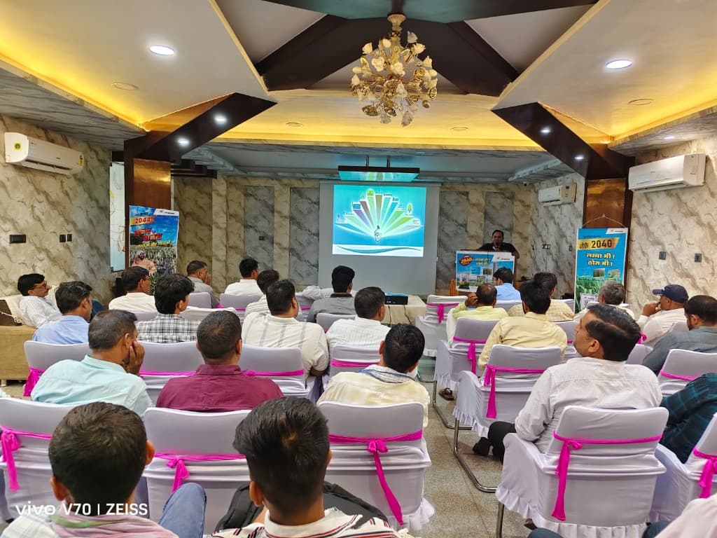 Hotel Park Avenue Sikar grand banquet hall filled with guests during a corporate conference seminar event